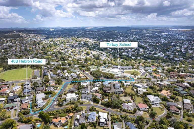 Photo of property in 2/40 Hebron Road, Waiake, Auckland, 0630