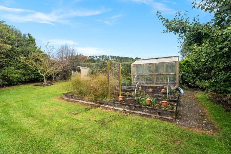Photo of property in 280 Pipiwai Road, Ngararatunua, Whangarei, 0176