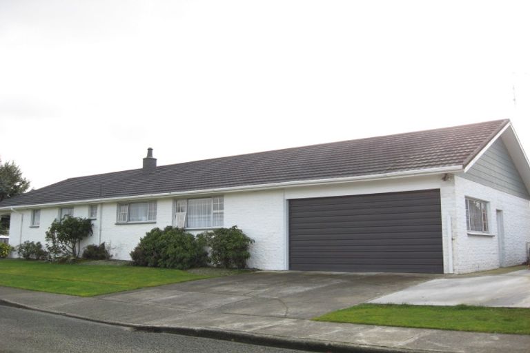 Photo of property in 60 Kildare View, Waikiwi, Invercargill, 9810
