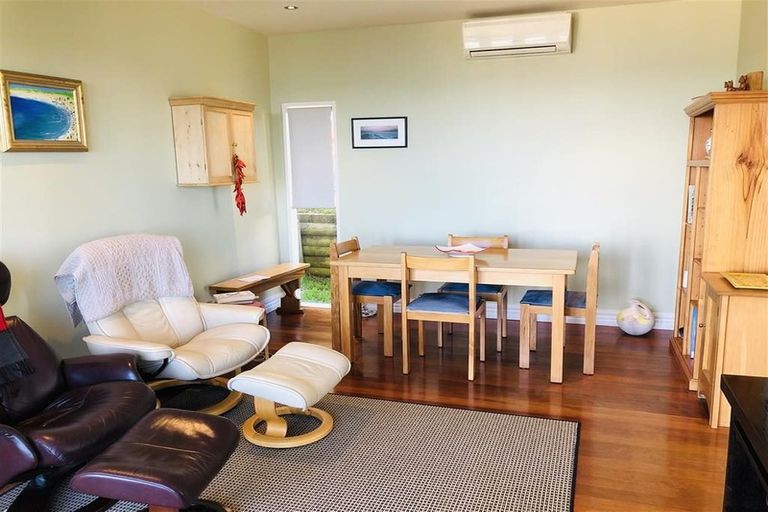 Photo of property in 15 Kainui Road, Raumati South, Paraparaumu, 5032