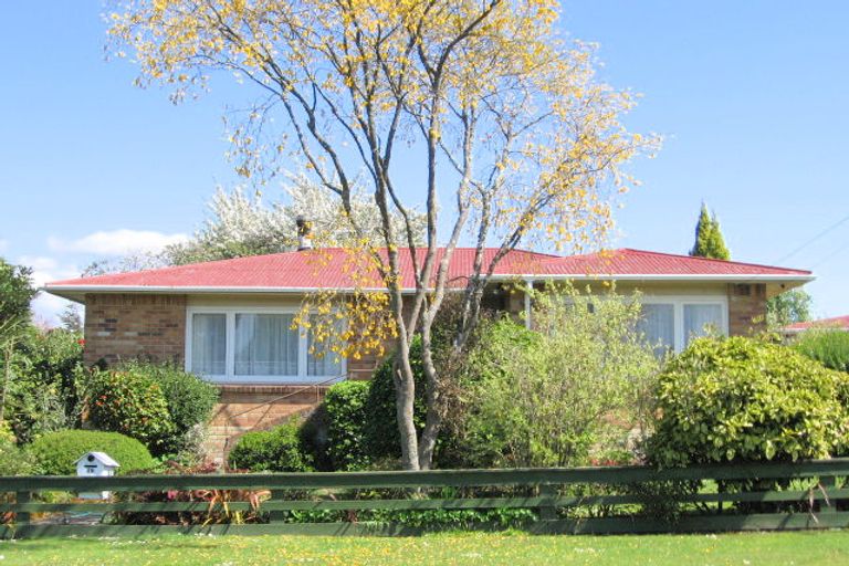 Photo of property in 36 Island View Road, Western Heights, Rotorua, 3015
