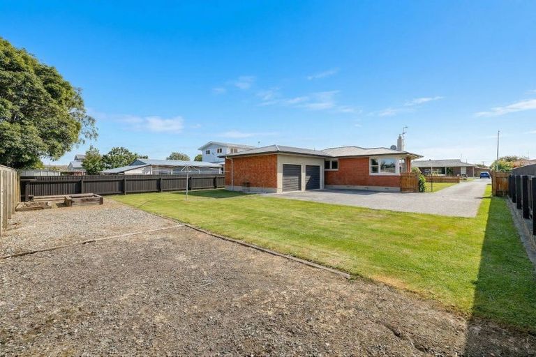 Photo of property in 19 Cargill Avenue, Feilding, 4702