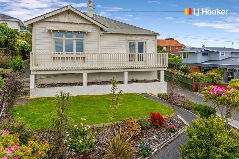 Photo of property in 52 Preston Crescent, Belleknowes, Dunedin, 9011