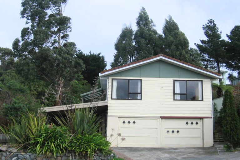 Photo of property in 93 Logie Street, Stokes Valley, Lower Hutt, 5019