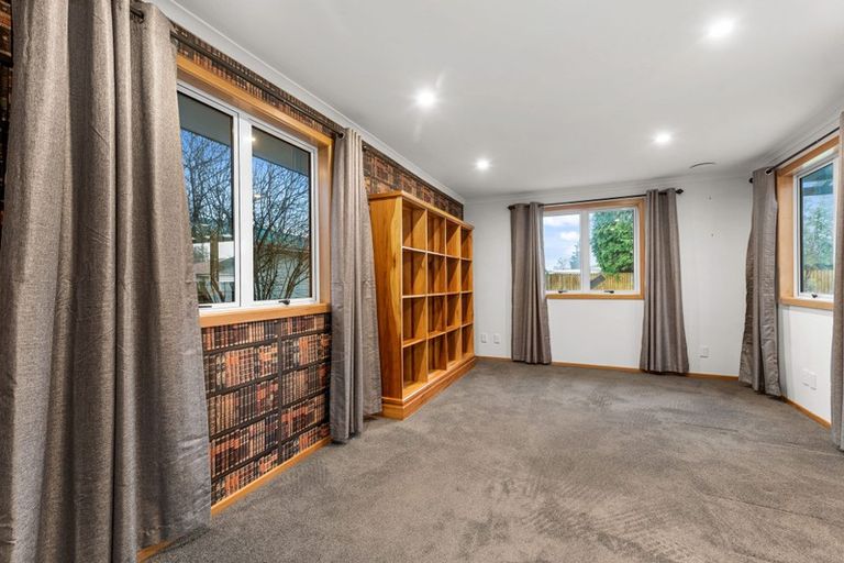 Photo of property in 37 Shirley Street, Karori, Wellington, 6012