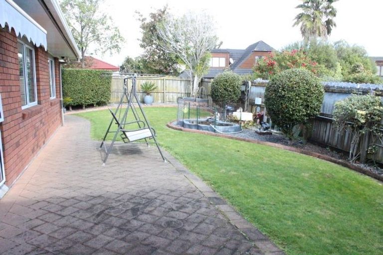 Photo of property in 48 Orangewood Drive, Northpark, Auckland, 2013