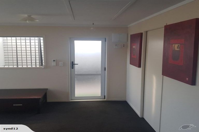 Photo of property in 7 Geordie Street, Henderson, Auckland, 0612