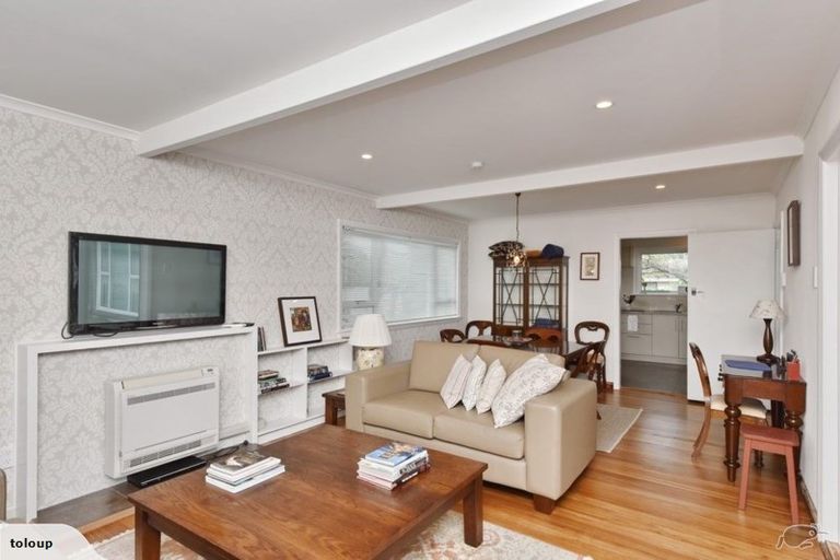 Photo of property in 637 Main North Road, Belfast, Christchurch, 8051