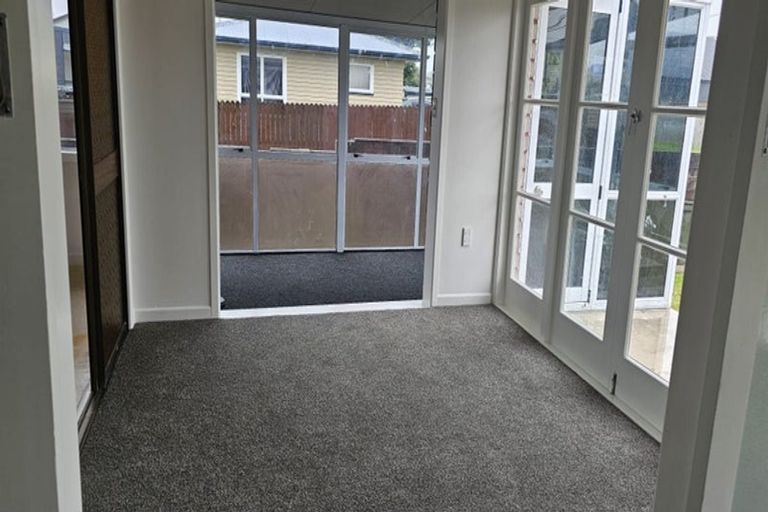 Photo of property in 30 Alma Crescent, Papakura, 2110