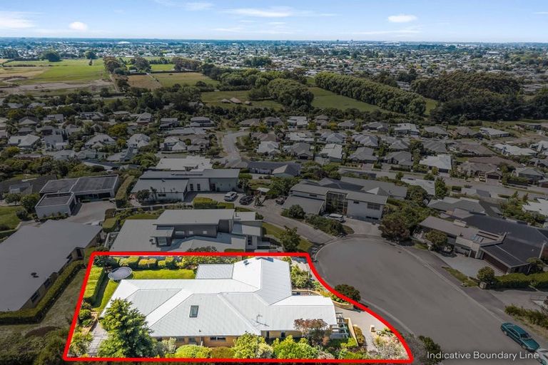 Photo of property in 18 Ravensdale Rise, Westmorland, Christchurch, 8025