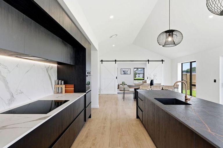 Photo of property in 94 Ridgeland Way, West Melton, 7618