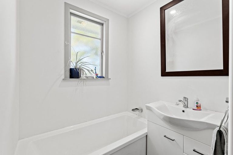 Photo of property in 11 Flower Street, Bulls, 4818