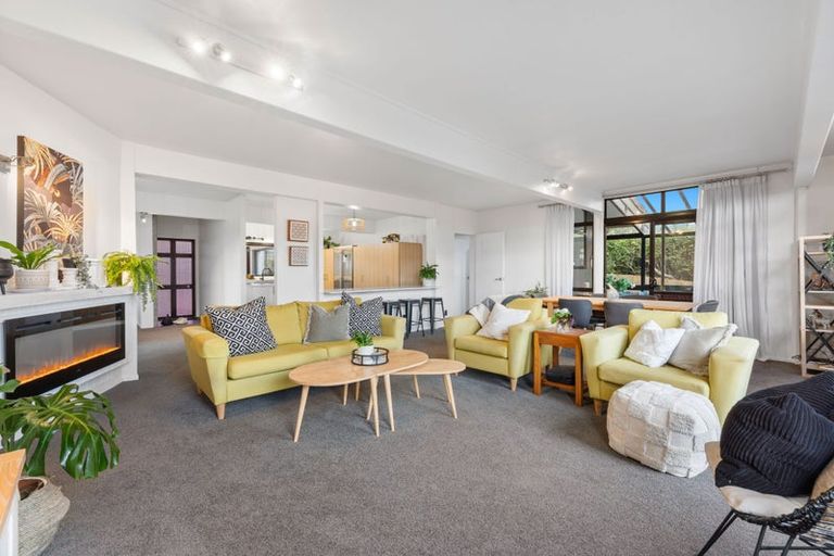 Photo of property in 32 Churchill Road, Cockle Bay, Auckland, 2014