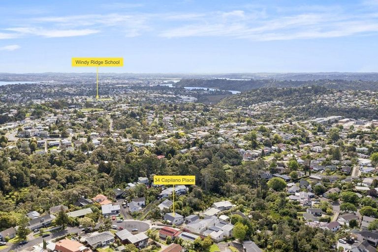 Photo of property in 34 Capilano Place, Glenfield, Auckland, 0629