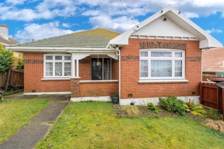 Photo of property in 12 Kirriemuir Street, Maryhill, Dunedin, 9011