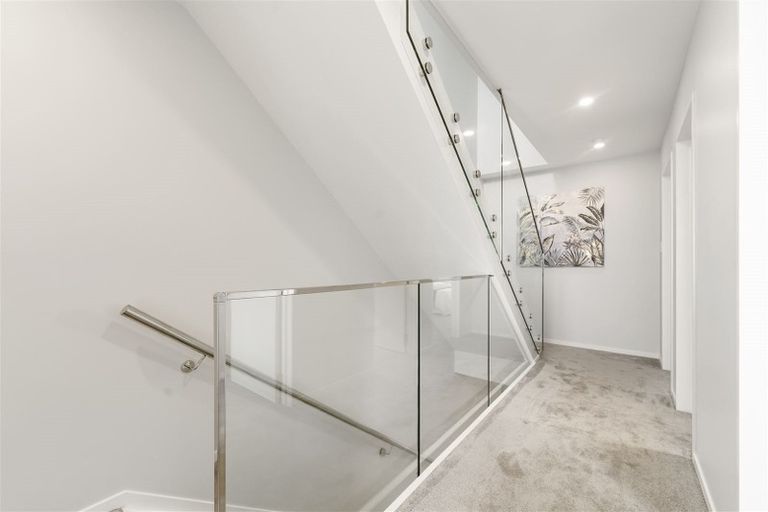 Photo of property in 39 Matakohe Road, Westgate, Auckland, 0814