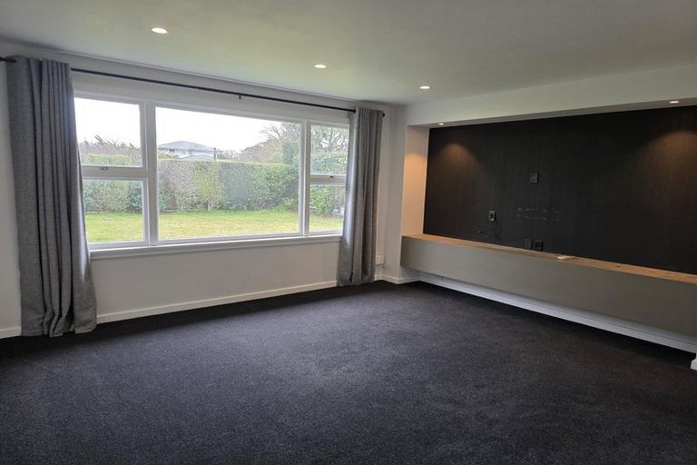 Photo of property in 2 Currie Street, Darfield, 7510