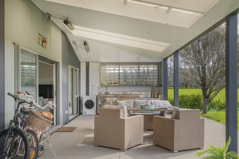 Photo of property in 27 Pacific Place, Whitianga, 3510