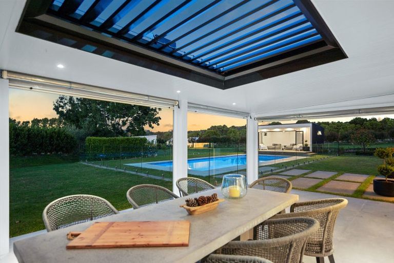 Photo of property in 27 Glenmore Road, Coatesville, Albany, 0793