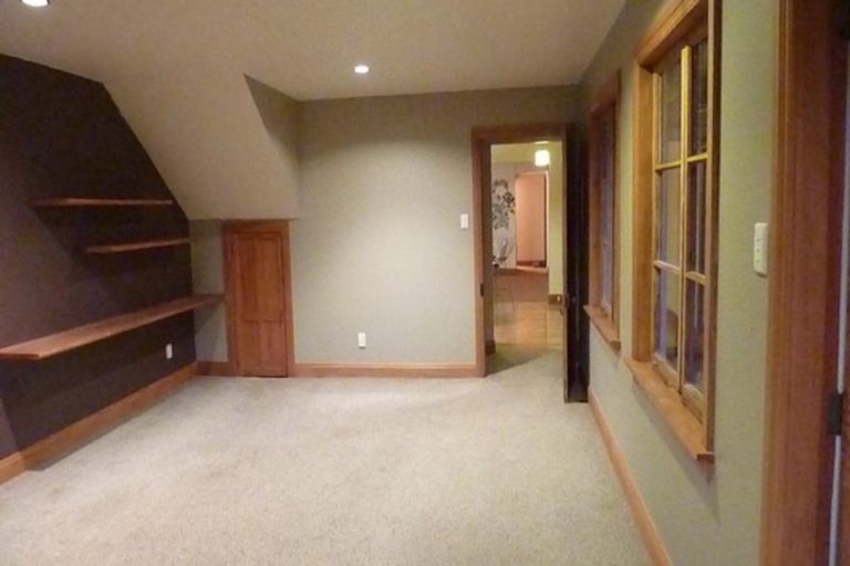 Photo of property in 19 Flavell Street, Heathcote Valley, Christchurch, 8022