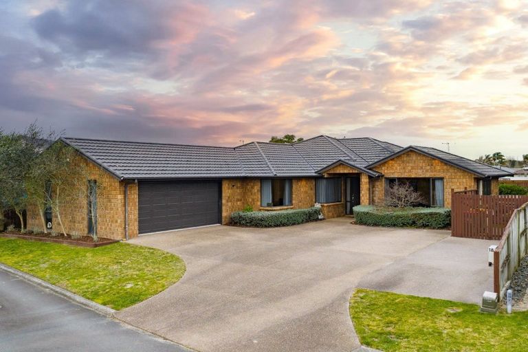 Photo of property in 18 Connor Court, Huntington, Hamilton, 3210