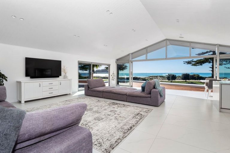 Photo of property in 88 Marine Parade, Mount Maunganui, 3116