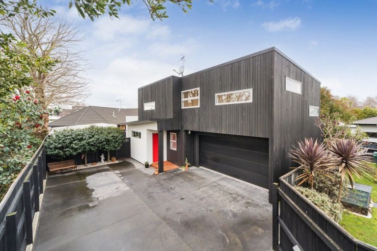 Photo of property in 53 Collingwood Street, Hokowhitu, Palmerston North, 4410