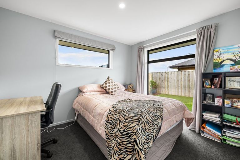 Photo of property in 44 Ed Hillary Drive, Rolleston, 7615