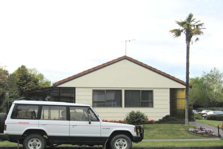 Photo of property in 19 Stout Street, Whataupoko, Gisborne, 4010