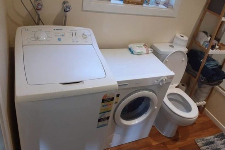 Photo of property in 2a Columbia Way, Kingston, Wellington, 6021