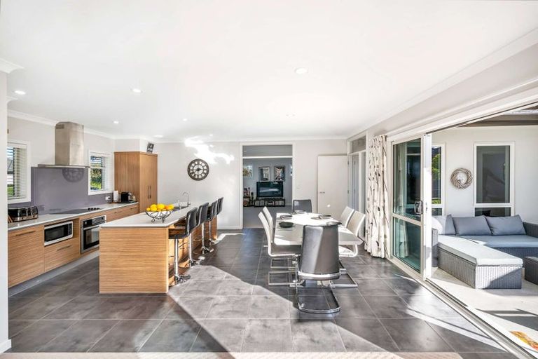 Photo of property in 29 Aoraki Road, Poraiti, Napier, 4112