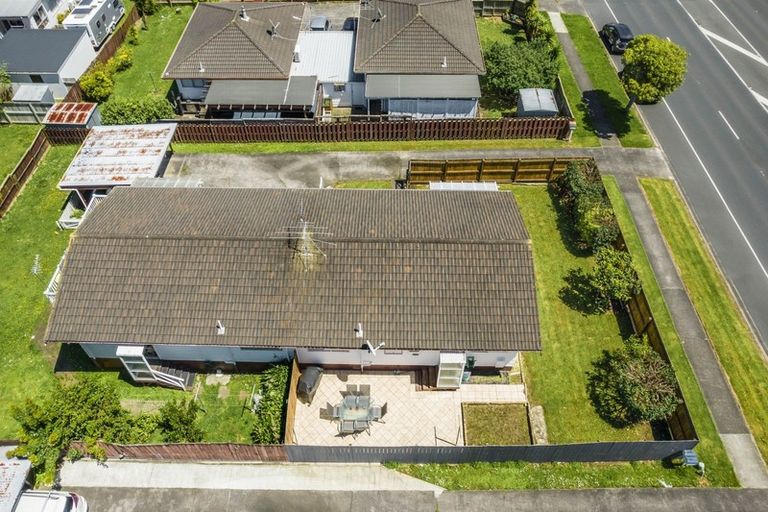 Photo of property in 1/539 Pakuranga Road, Howick, Auckland, 2010