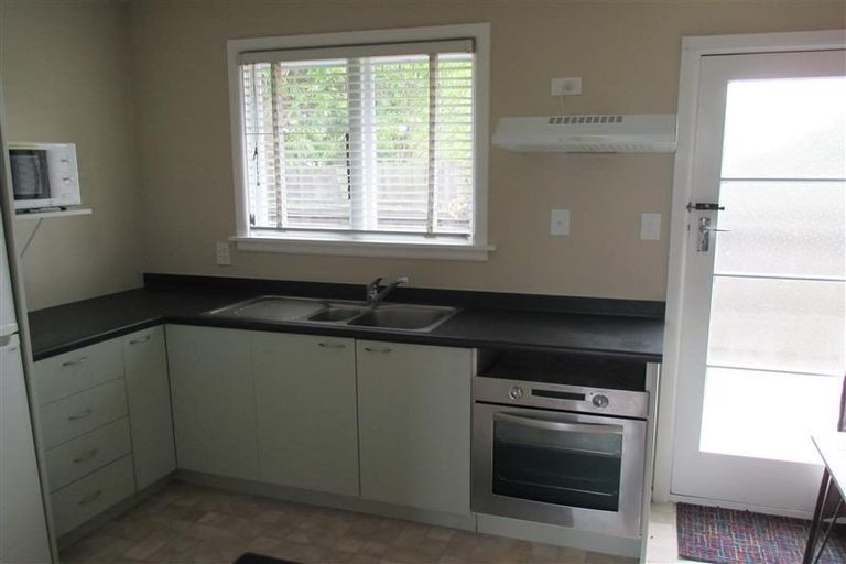 Photo of property in 6/483 Gloucester Street, Linwood, Christchurch, 8011