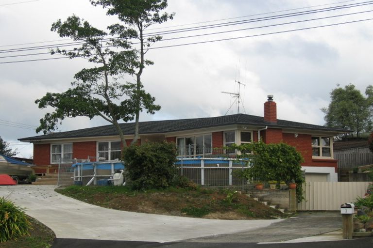 Photo of property in 1 Gibson Road, Dinsdale, Hamilton, 3204