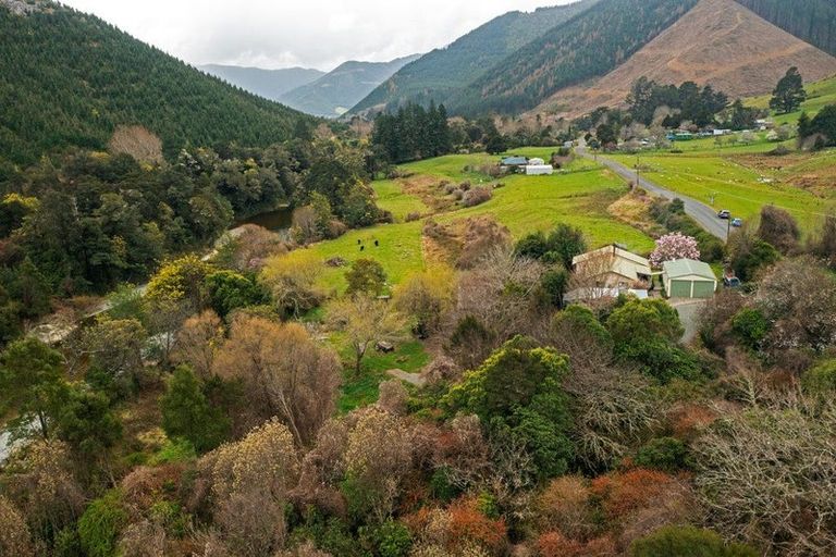 Photo of property in 420 Wakamarina Road, Canvastown, Havelock, 7178