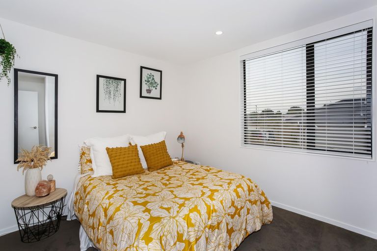 Photo of property in 22 Park Chester Road, Pukekohe, 2120