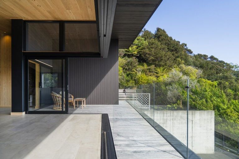 Photo of property in 90 Harbour View Road, Coromandel, 3581