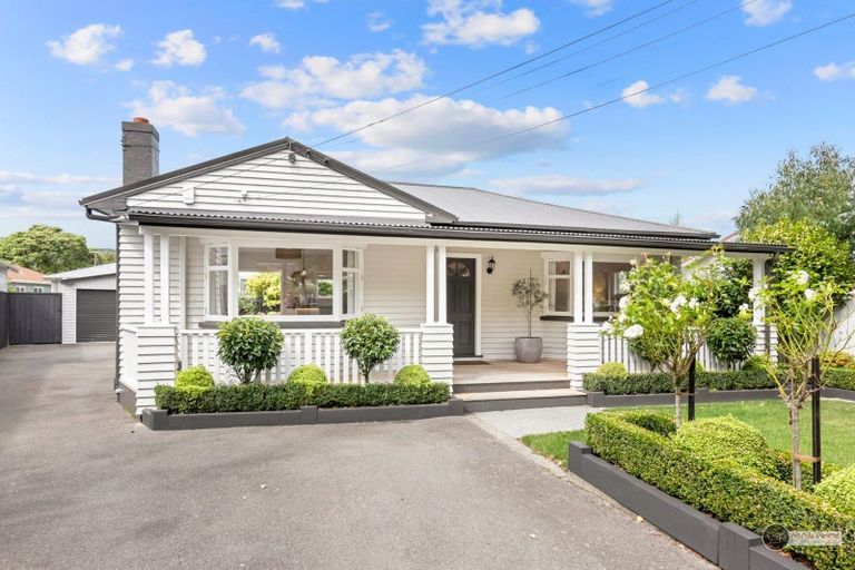 Photo of property in 33 Kiwi Street, Alicetown, Lower Hutt, 5010