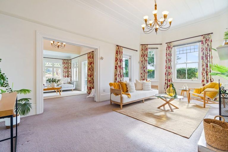 Photo of property in 11 Kowhai Park Road, Maunu, Whangarei, 0110