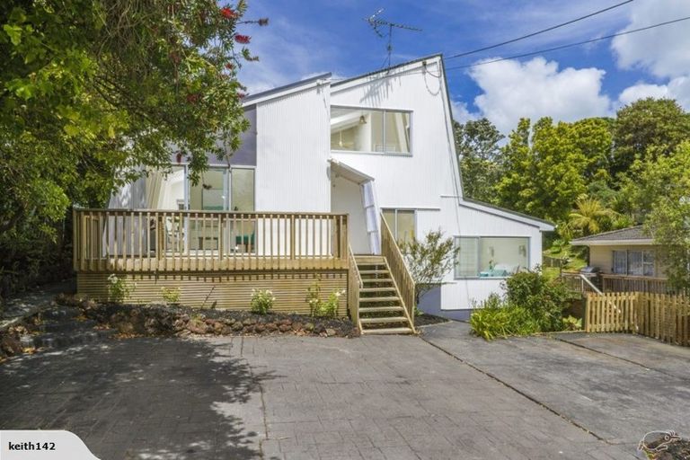 Photo of property in 8 Dakota Avenue, Beach Haven, Auckland, 0626
