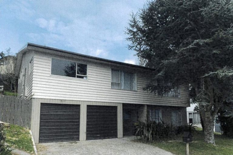 Photo of property in 48 Fyvie Avenue, Tawa, Wellington, 5028