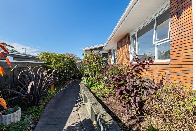 Photo of property in 16 Lockhart Avenue, Milson, Palmerston North, 4414