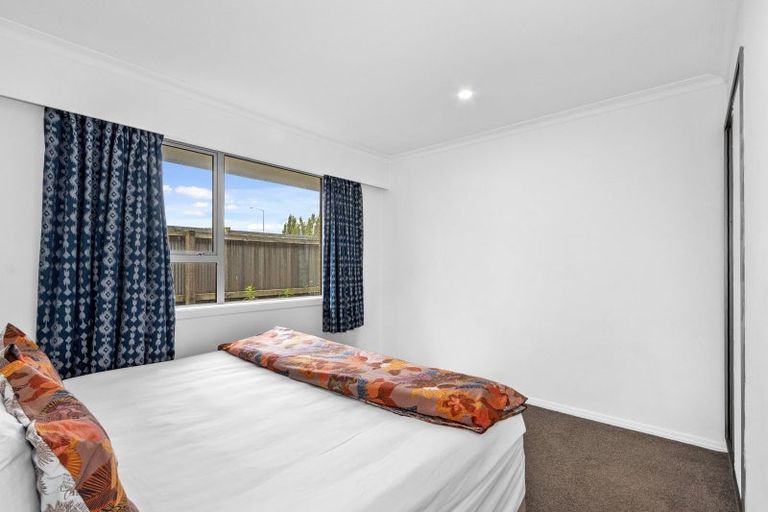 Photo of property in 2/5 Clyde Road, Upper Riccarton, Christchurch, 8041
