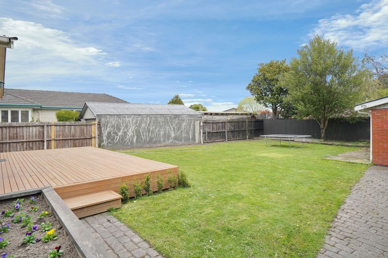 Photo of property in 195 Grimseys Road, Redwood, Christchurch, 8051