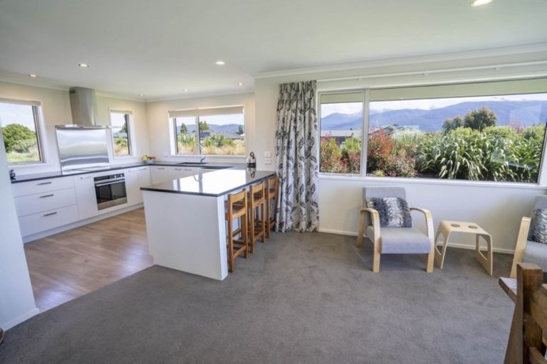 Photo of property in 43 Pukutahi Drive, Te Anau, 9600