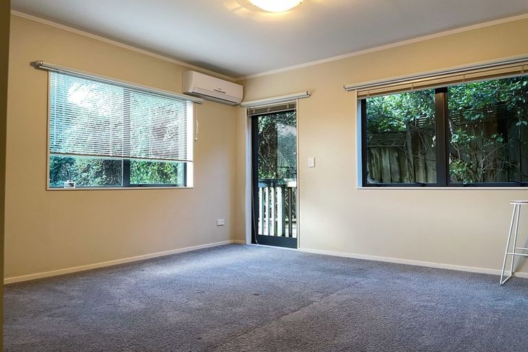 Photo of property in 168 Verbena Road, Birkdale, Auckland, 0626