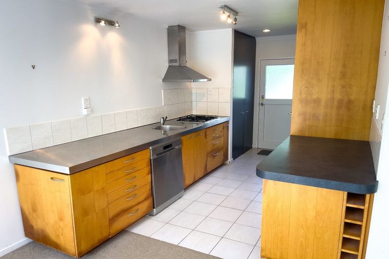 Photo of property in 4/59 Rangatira Road, Beach Haven, Auckland, 0626