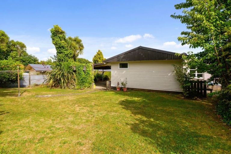 Photo of property in 33 Reeve Road, Owhata, Rotorua, 3010