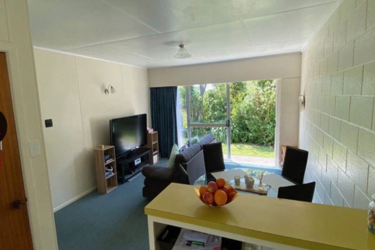 Photo of property in 65b Frankley Road, Westown, New Plymouth, 4310