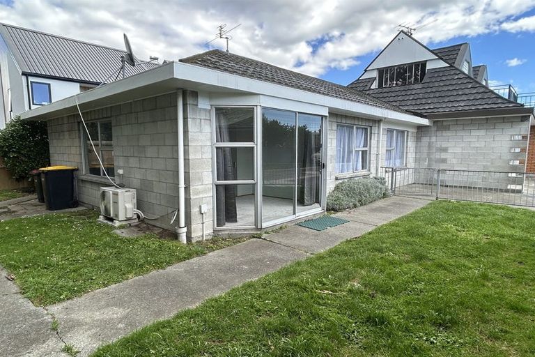 Photo of property in 2/52 Coronation Street, Spreydon, Christchurch, 8024